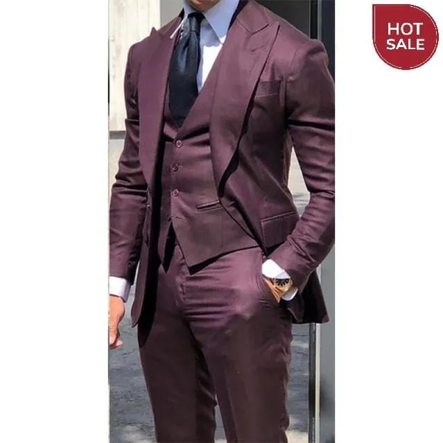 2021 Brown Classic Men Suit 3 Pieces Tuxedo Peak Lapel Groomsmen Wedding Suits Set Fashion Men Business Blazer Jacket Pants Vest