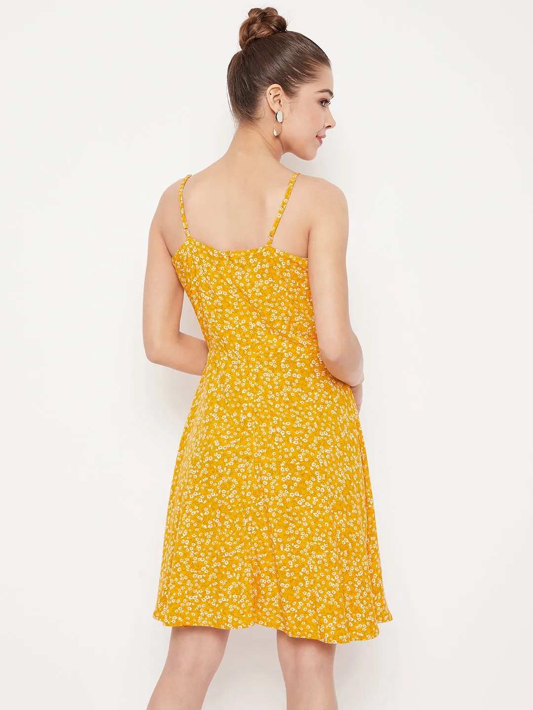 Berrylush Women Yellow & White Floral Printed V-Neck Fit & Flare Mini Dress