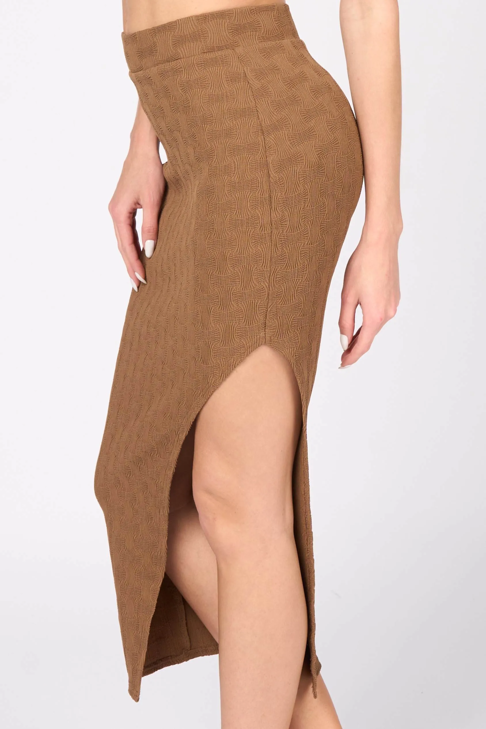 CHIC TEXTURED TANK CROP TOP & SLIT MIDI SKIRT SET