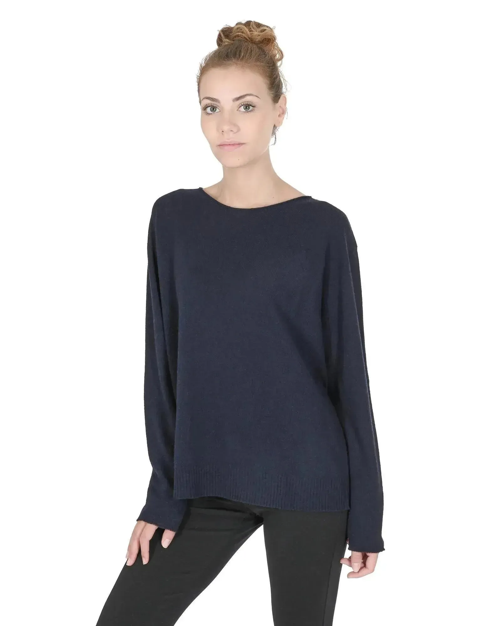 Crown of Edinburgh Cashmere Women's Premium Cashmere Oversize Boatneck Sweater in Navy blue - XL