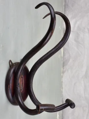 Double coat hook - Antique French Thonet