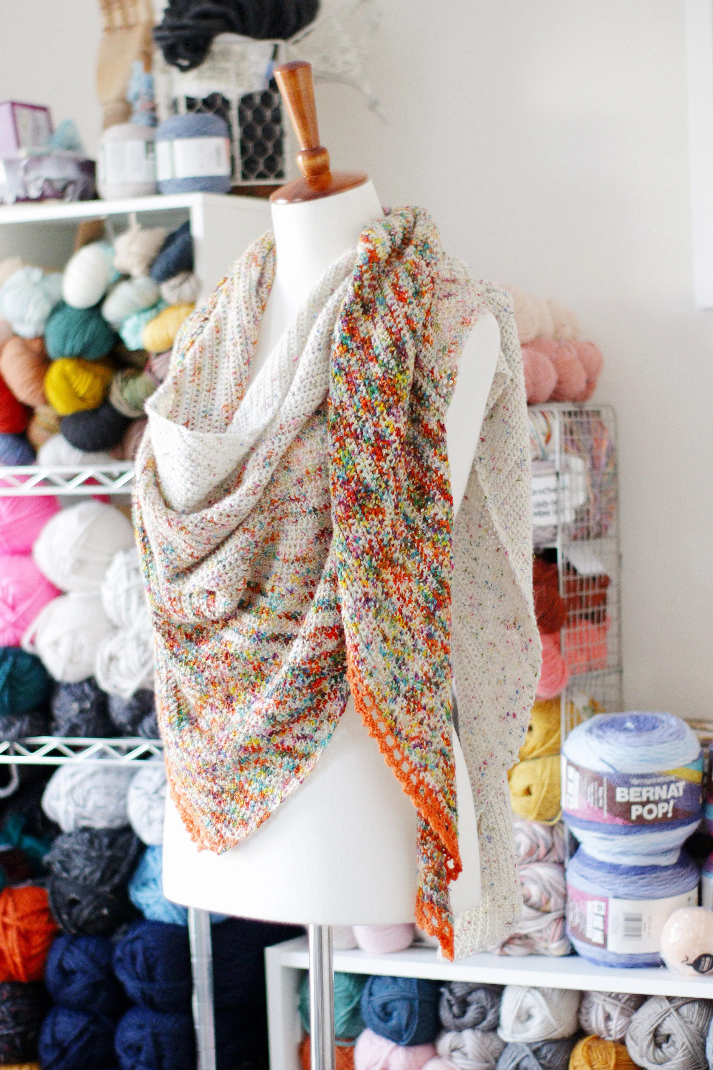 Flatiron Shawl // Crochet PDF Pattern