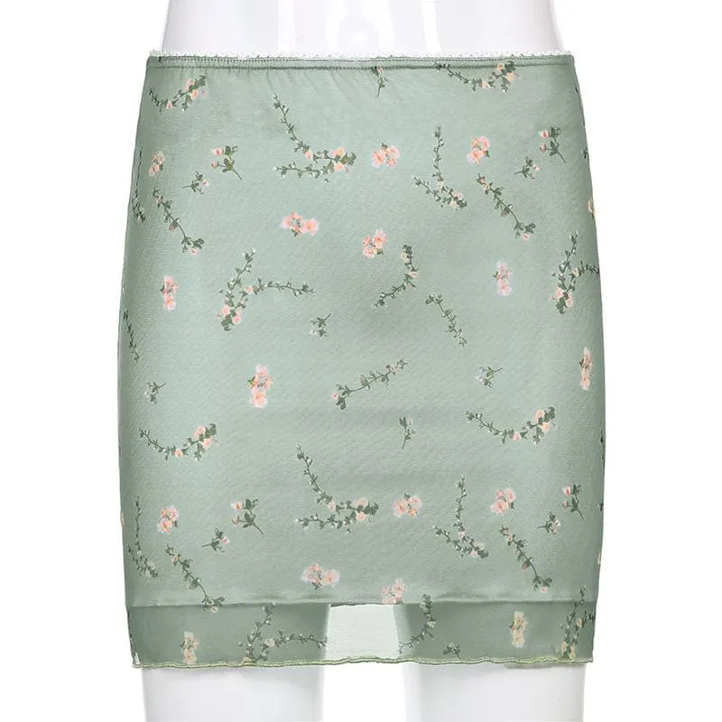 Floral print double layered mesh mini skirt