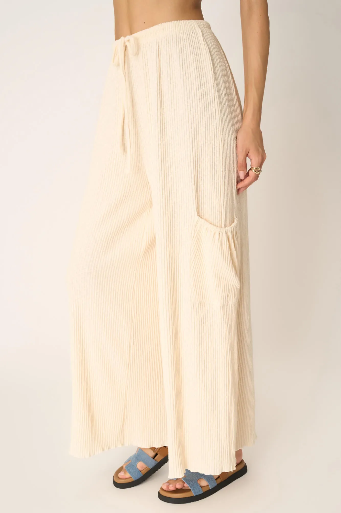 Never Better Textured Wide Leg Pant - Oat Milk