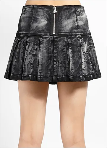 PEACE PLEATED SKIRT BLACK