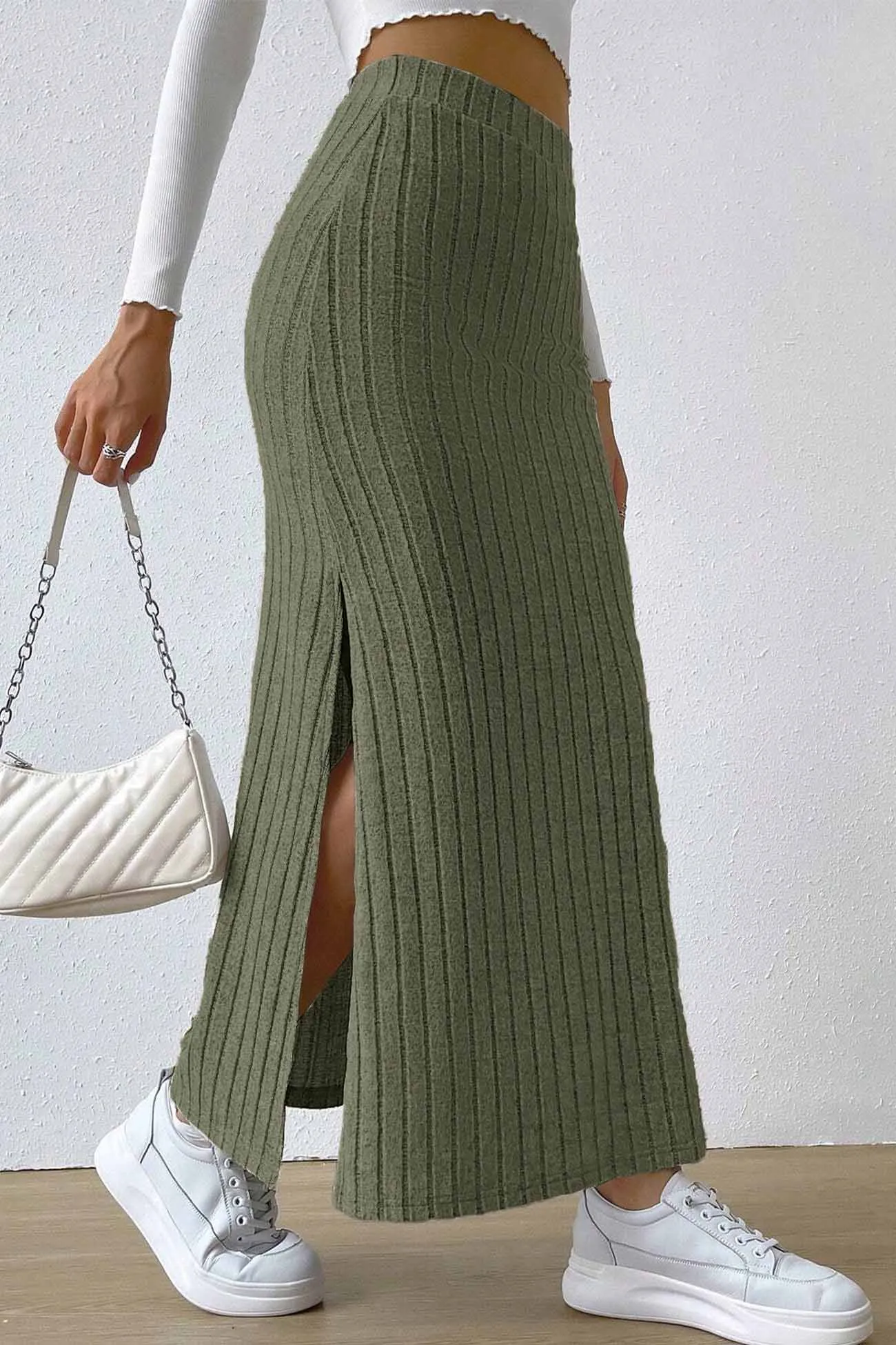 Solid Color Slit Knitted Skirt